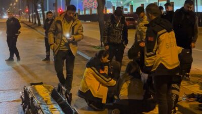 Bursa’da kontrolden çıkan motosikletin refüje çarpıp savrulması sonucu karı koca