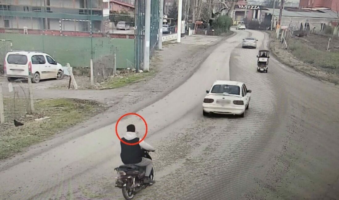 Bursa’da jandarma trafik timleri mobese üzerinden gerçekleştirdikleri trafik denetimlerinde kural