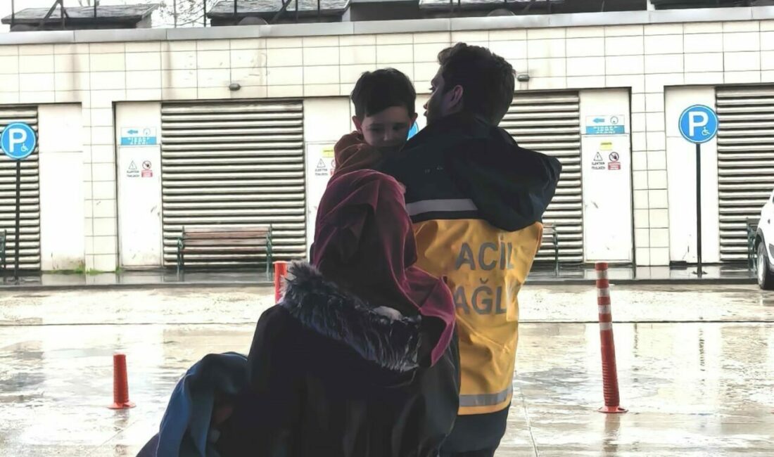 Bursa’da küçük çocuğun boğazına 50 kuruş kaçtı Bursa’nın İnegöl ilçesinde madeni para yutan çocuk hastanede tedavi altına