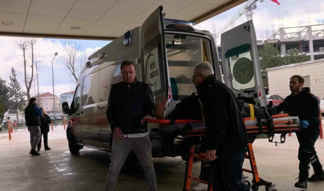 Bursa’nın İnegöl ilçesinde iki motosikletin kafa kafaya çarpıştığı kazada 1’i