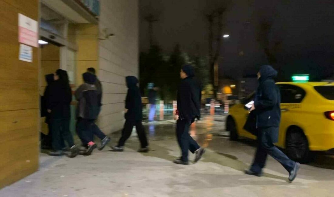 Bursa’nın İnegöl ilçesinde faaliyet gösteren bir tekstil fabrikasında akşam yemeğinde