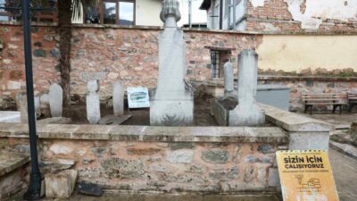 Osman Gazi’nin oğlu ve Orhan Gazi’nin kardeşi Alaaddin Bey tarafından