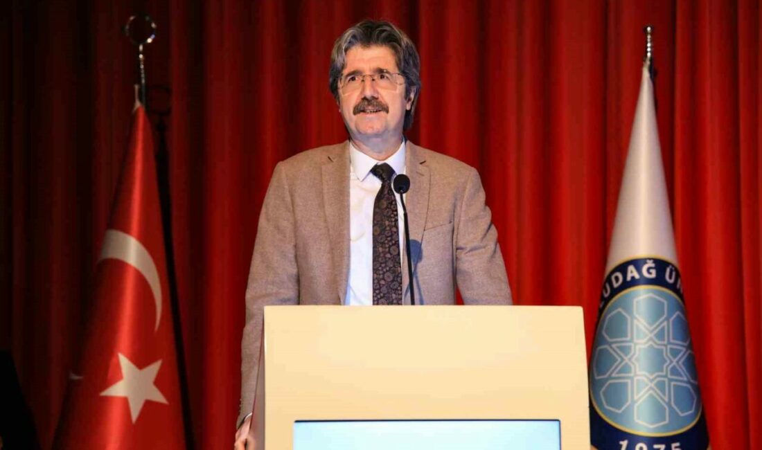 BUÜ’de kişisel verilerin korunması ve dijital mahremiyet eğitimi gerçekleştirildi Bursa Uludağ Üniversitesi (BUÜ), Personel Daire Başkanlığı tarafından organize edilen