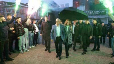 Ramazan ayı boyunca 17 ilçede iftar sofraları kuran Bursa Büyükşehir