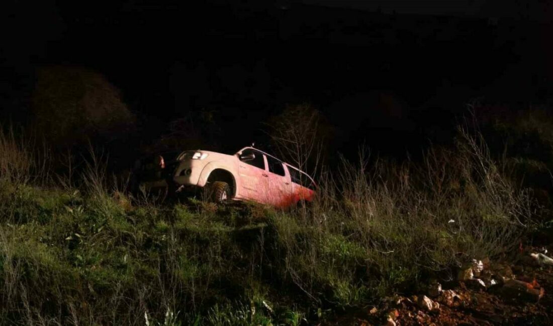 Bursa’nın İnegöl ilçesinde kontrolden çıkan kamyonetin şarampole yuvarlandığı kazada sürücü