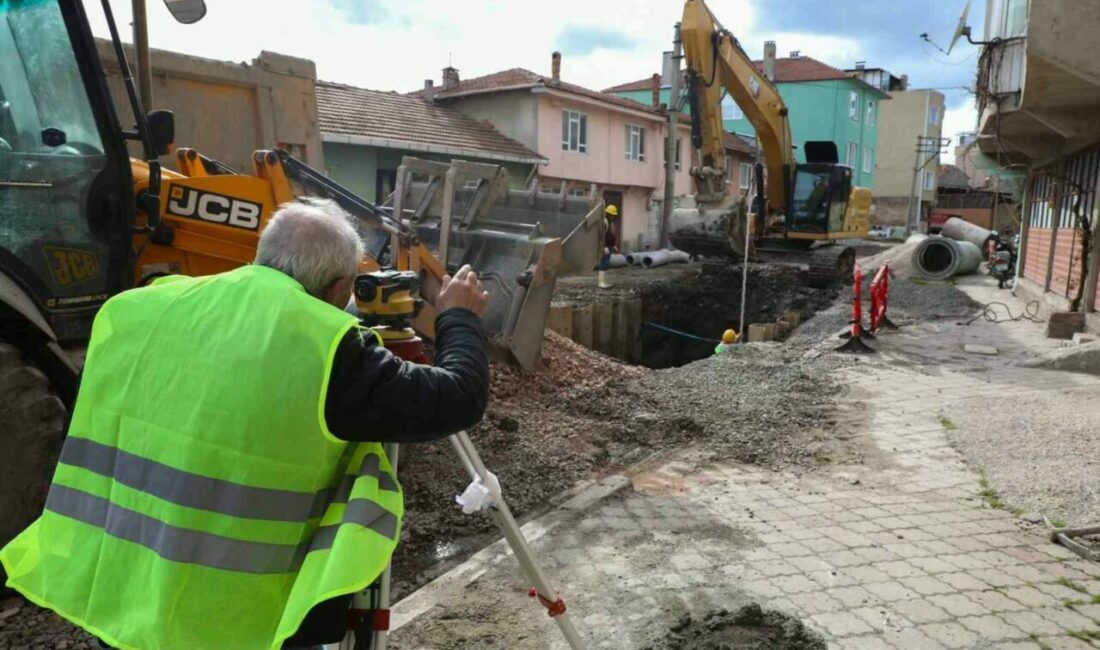 Bursa’nın güçlü bir altyapıya kavuşması için yatırımlarını tüm ilçelerde sürdüren