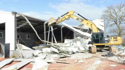 Nilüfer Belediyesi, tarım arazilerindeki yapılaşma baskısına karşı mücadelesini sürdürüyor. Ekipler