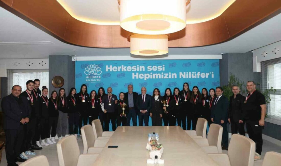 Nilüfer Belediyespor Basketbol Kız Takımı, U16 ve U18 kategorilerinde kazandıkları