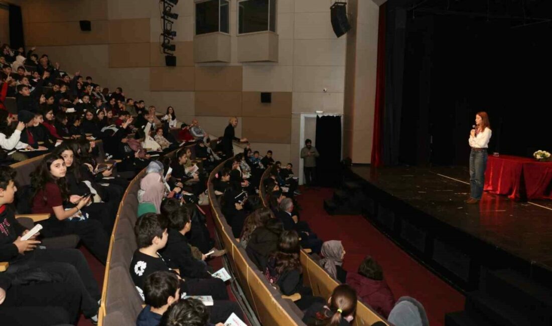 Nilüfer Belediyesi’nin düzenlediği “Çocuklara Kitap Söyleşileri”nin konuğu Melis Sena Yılmaz
