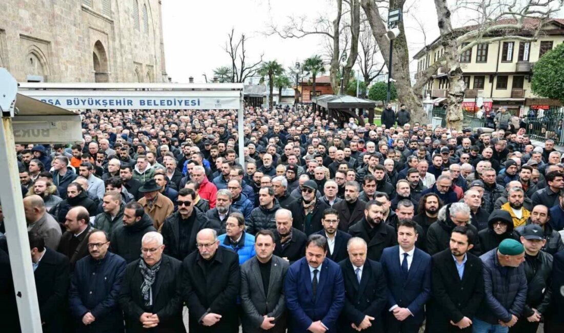 Özen ailesinin acı günü AK Parti Bursa Milletvekili Refik Özen’in annesi Bahtişah Özen, hayatını