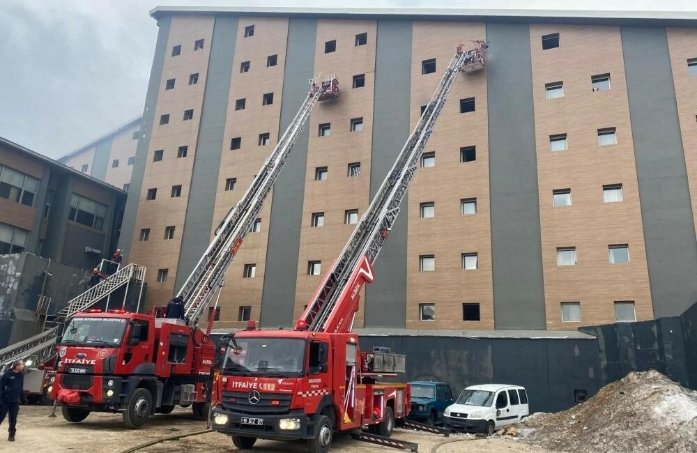 Uludağ’da 3 kişinin yaşamını yitirdiği otel yangını davasında tutuklu sanıklar