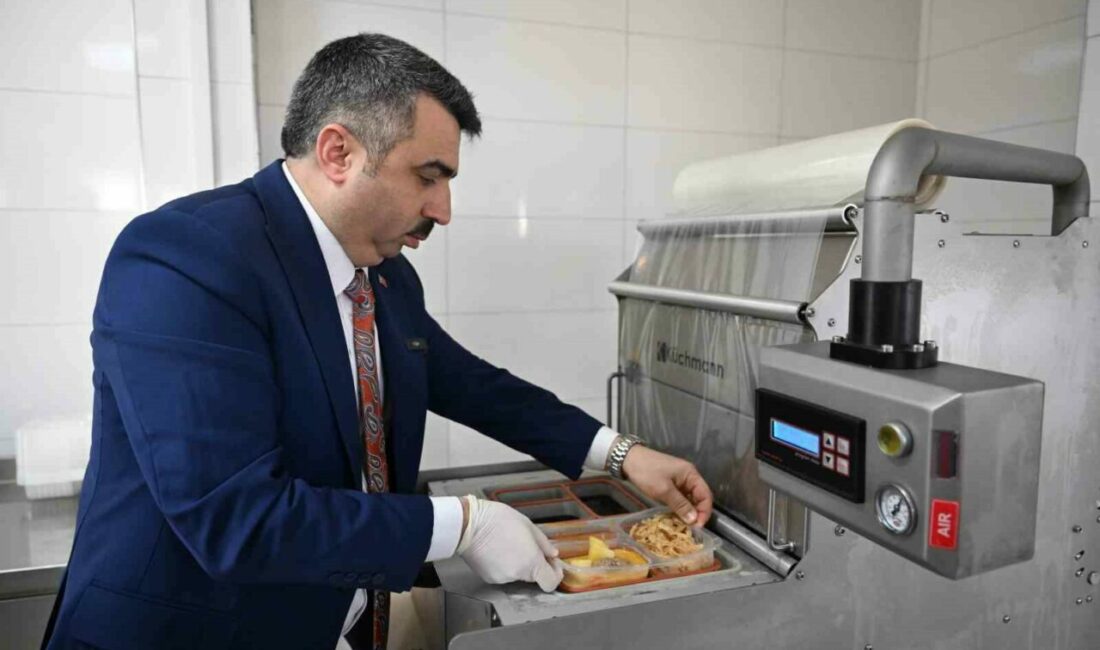 Yıldırım Belediyesi, sosyal belediyecilik çalışmalarına dayanışma ve paylaşma ayı olan