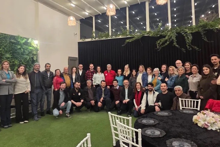 BAKUT Arama Kurtarma Derneği gönüllüleri Ramazan ayı dolayısıyla düzenlenen iftar