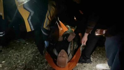 Bursa’nın Mudanya ilçesinde balık tutmak için denize açılan baba-oğulun bulunduğu