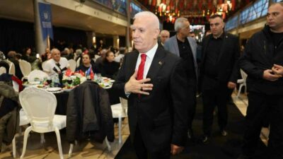 Bursa Büyükşehir Belediyesi tarafından düzenlenen iftar programında şehit aileleri ve