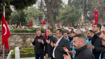 Bursa’da bayram öncesinde şehitler unutulmadı. Ülkü Ocakları İl Başkanı Nurtaç