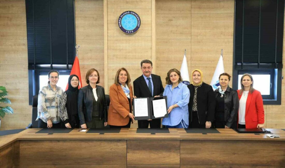 Bursa Uludağ Üniversitesi bünyesinde faaliyet gösteren Kadın ve Aile Çalışmaları