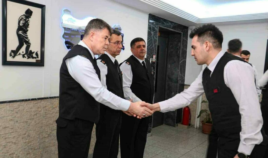 Bursa İl Jandarma Komutanı Tümgeneral İdris Tataroğlu, Ramazan Bayramı dolayısıyla