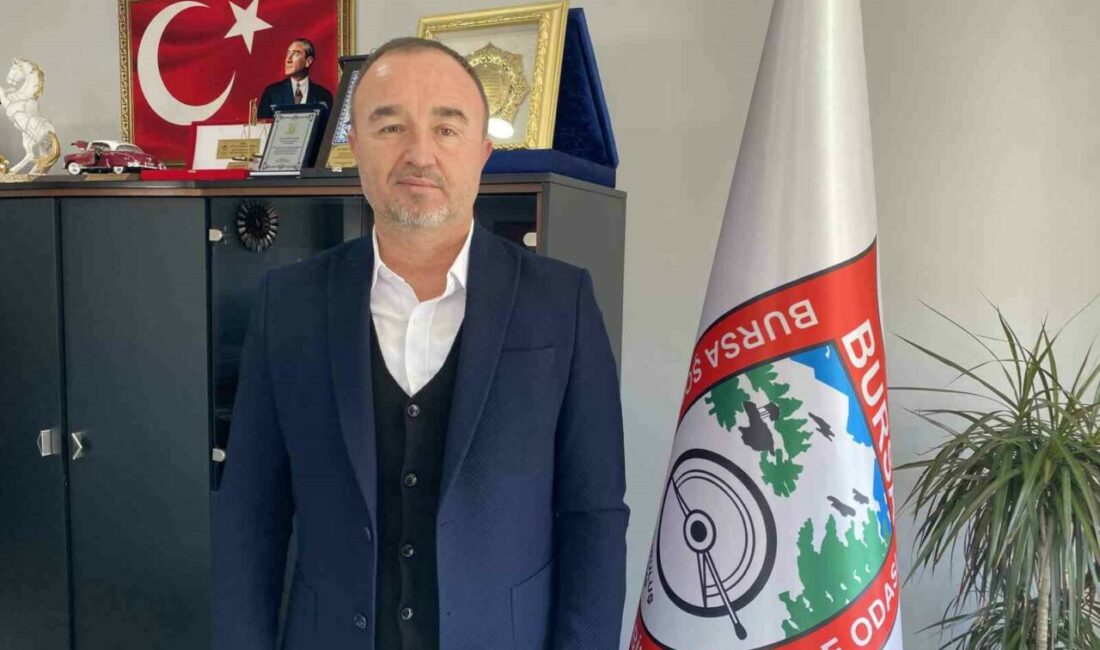 Bursa Şoförler ve Otomobilciler Odası Başkanı Ahmet Çakır, mühürlü ve