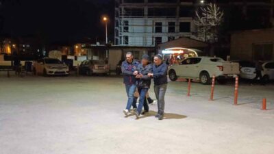 Bursa’nın İnegöl ilçesinde hakkında hırsızlık suçlarından kesinleşmiş 15 yıl hapis