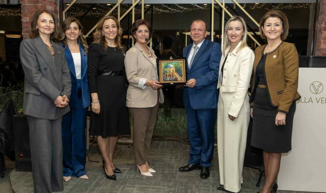 Bursa’nın iş dünyası ve sivil toplum temsilcisi kadınları, ’Kadın Dayanışmasıyla