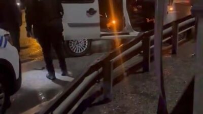 Bursa’da bir kadın ve silahlı erkeğin akaryakıt istasyonu içerisinde kavga