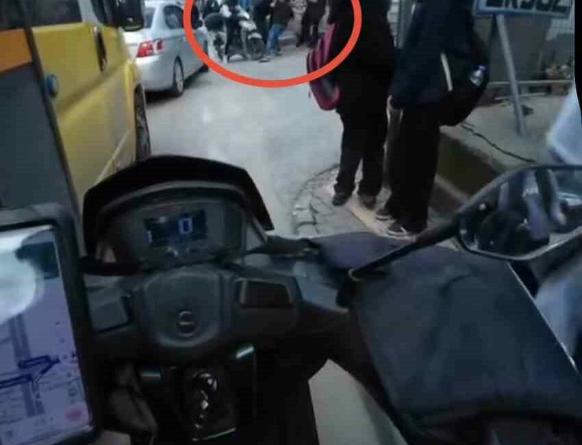 Bursa’da “yan bakma” tartışması kanlı bitti Bursa’da yaşı küçük iki grup arasında “yan bakma” meselesi yüzünden