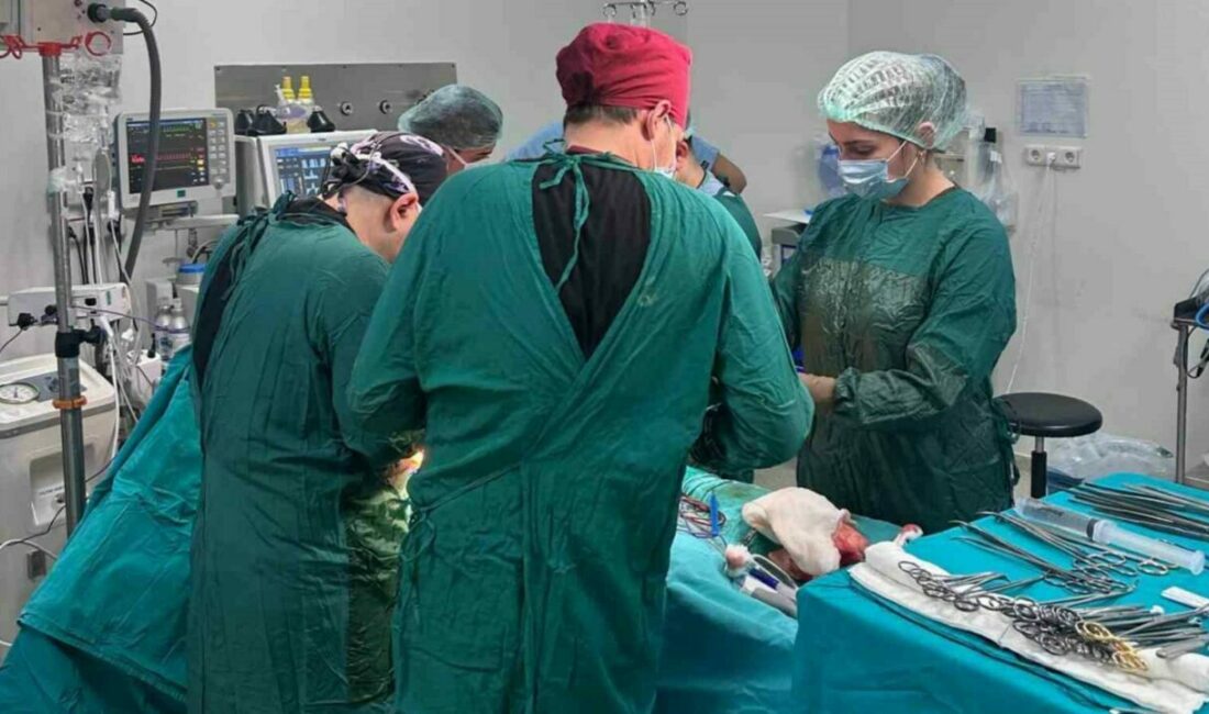 Bursa’da uzun yıllardır özveriyle görev yapan, sağlık camiasının sevilen isimlerinden