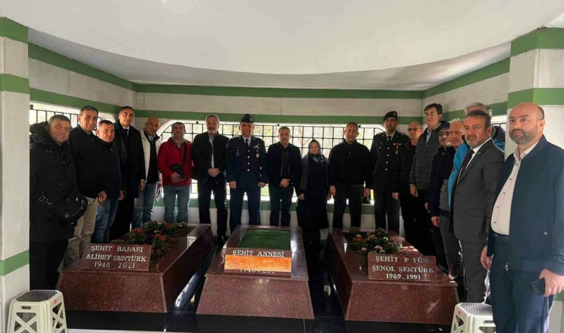 Bursalı Şehit Teğmen Şenol Şentürk, şehadetinin 33. yılında anıldı 26 Mart 1993 tarihinde Şırnak’ın Silopi ilçesinde şehit olan Piyade