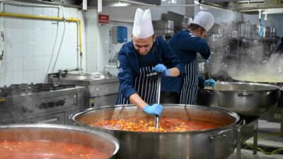 Bursa Büyükşehir Belediyesi’nin BURFAŞ üretim tesislerinde, Ramazan ayı dolayısıyla her