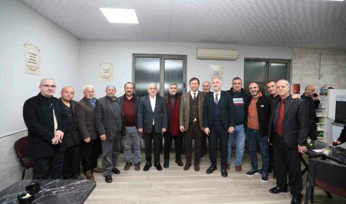 İnegöl’de birlik ve beraberlik sofrası kuruldu İnegöl Belediyesi’nin düzenlediği iftar programında bu yıl da birlik ve