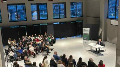 Nilüfer Belediyesi tarafından Pancar Deposu’nda düzenlenen Arkeoloji Gündemi buluşmalarının bu