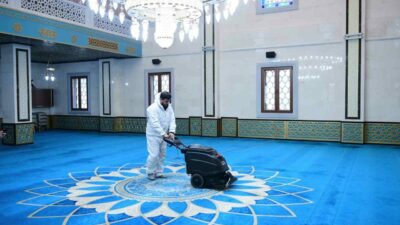 Kestel Belediyesi, yaklaşan Ramazan Bayramı öncesinde ilçedeki camilerde kapsamlı temizlik