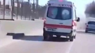 Bursa’da kırmızı ışığı son anda fark eden sürücülerin ani fren