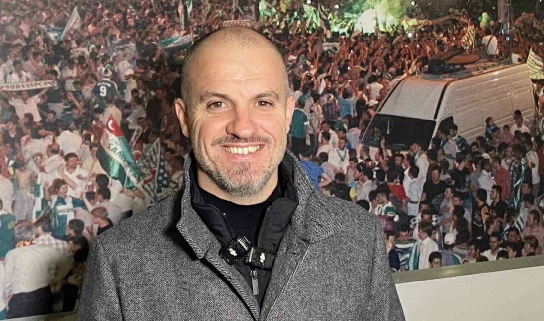 Bursaspor Teknik Direktörü Mustafa Er, takımın hedefinin mevcut puan farkını