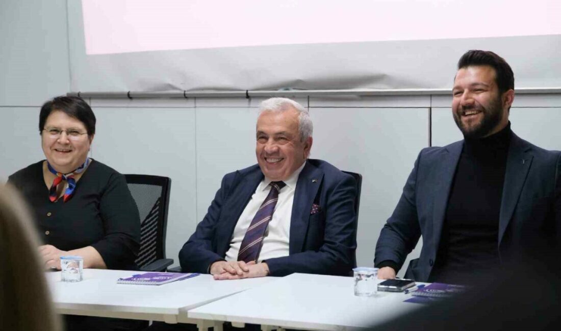 Nilüfer Belediye Başkanı Şadi Özdemir, Yüzüncüyıl Mahallesi’nde hayata geçirilmesi planlanan