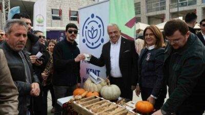 Nilüfer Belediyesi’nin düzenlediği 11. Tohum Takas Şenliği’nde 30 farklı çeşitten