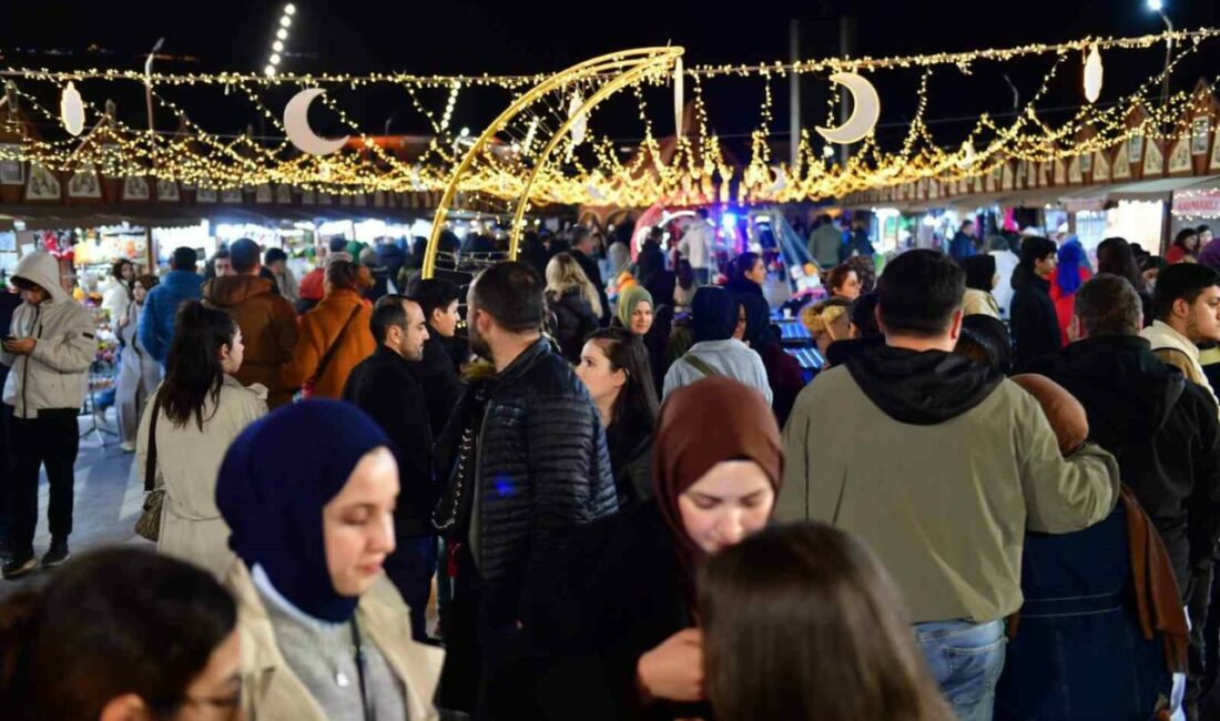 Osmangazi Belediyesi tarafından Osmangazi Meydanı’nda düzenlenen Ramazan etkinlikleri büyük ilgi