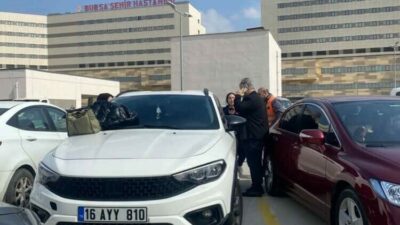 Bursa’da Şehir Hastanesi otoparkında yaşanan olay, yürekleri ağza getirdi. Edinilen