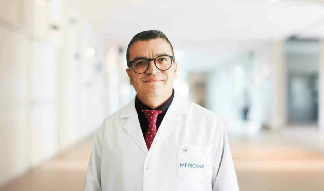 Ramazan ayında baş ağrısını önlemenin yolları Ramazan ayında değişen beslenme ve uyku düzeni bazı kişilerde baş