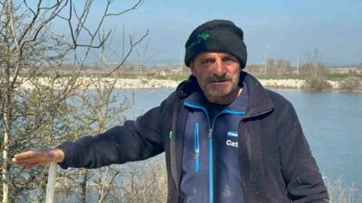 Bursa’nın Karacabey ilçesinde 22 yıldır süt inekçiliği yapan 62 yaşındaki