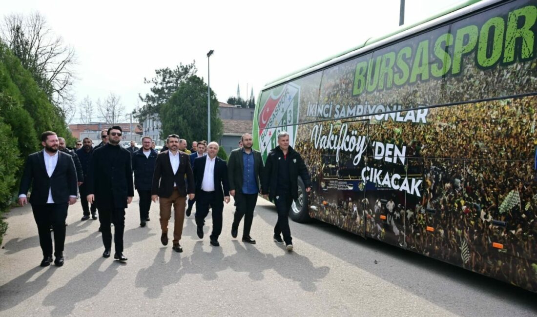 Vakıfköy Orhan Özselek Tesisleri’nde incelemelerde bulunan Yıldırım Belediye Başkanı Oktay