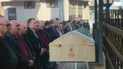 Bursa’nın Orhangazi ilçesine bağlı Narlıca Mahallesi’nde çıkan silahlı kavgada hayatını