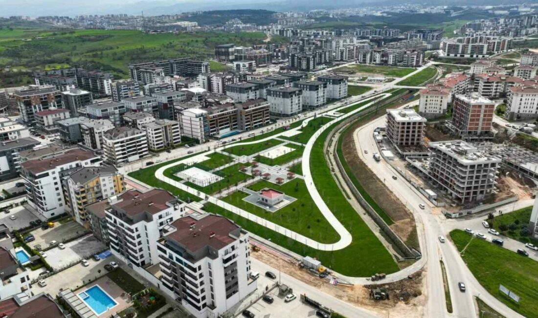 Balkan Bölge Parkı açılış için gün sayıyor Bursa Büyükşehir Belediyesi’nin Nilüfer ilçesine kazandırdığı Balkan Bölge Parkı, yakın