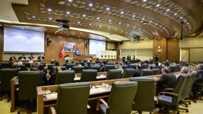 Mustafa Bozbey’in tutuklanıp görevden uzaklaştırılmasının ardından Bursa Büyükşehir Belediye Meclisinde