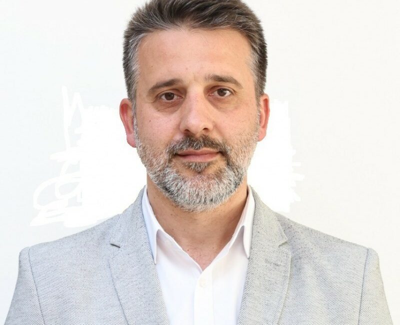 Bozbey’den boşalan koltuk için AK Parti’nin adayı belli oldu Bursa Büyükşehir Belediye Başkanı Mustafa Bozbey’in yolsuzluk iddiaları kapsamında tutuklanarak