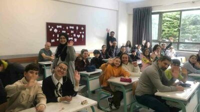 Okullarda yaşanan saldırı olaylarıyla milletçe yaşadığımız kötü günlerde bir nebze