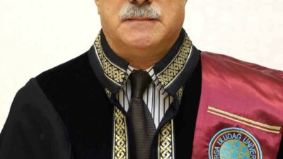 Bursa Uludağ Üniversitesi Fen-Edebiyat Fakültesi Sanat Tarihi Bölümü öğretim üyelerinden