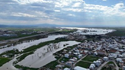 Bursa’nın Karacabey ilçesinde kuraklık endişesiyle geçtiğimiz kasım ayında getirilen çeltik