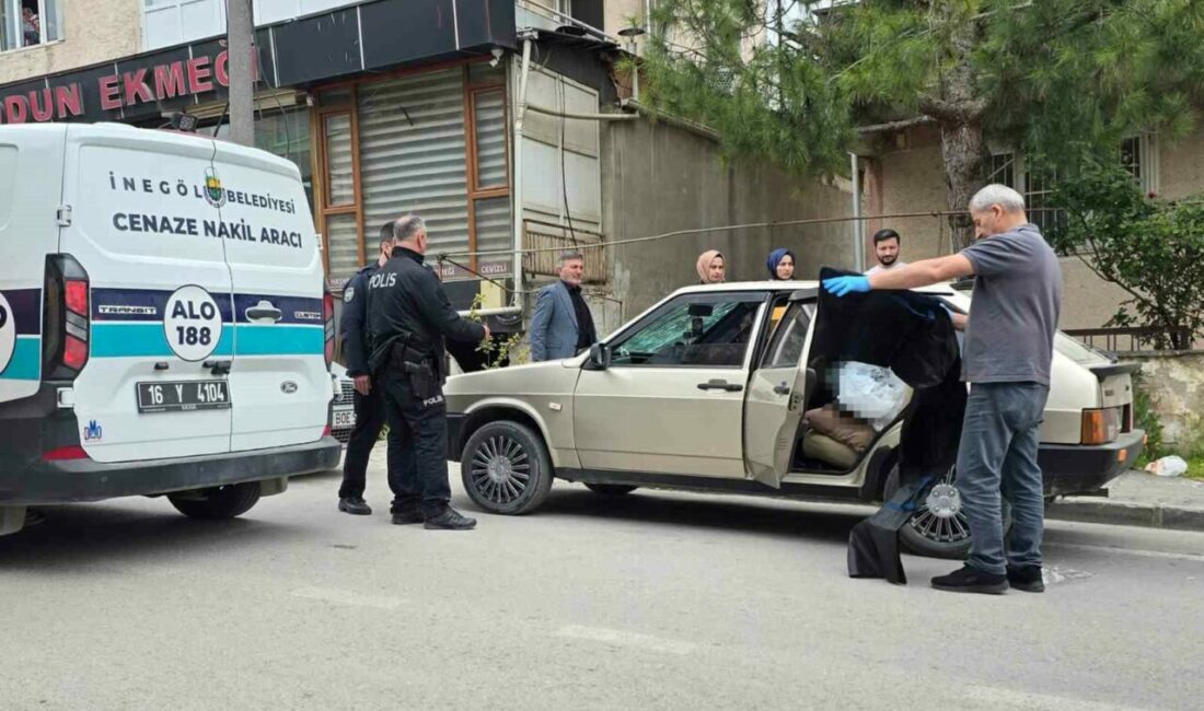 Bursa’nın İnegöl ilçesinde gece saatlerinde yaşanan olayda 22 yaşındaki genç,